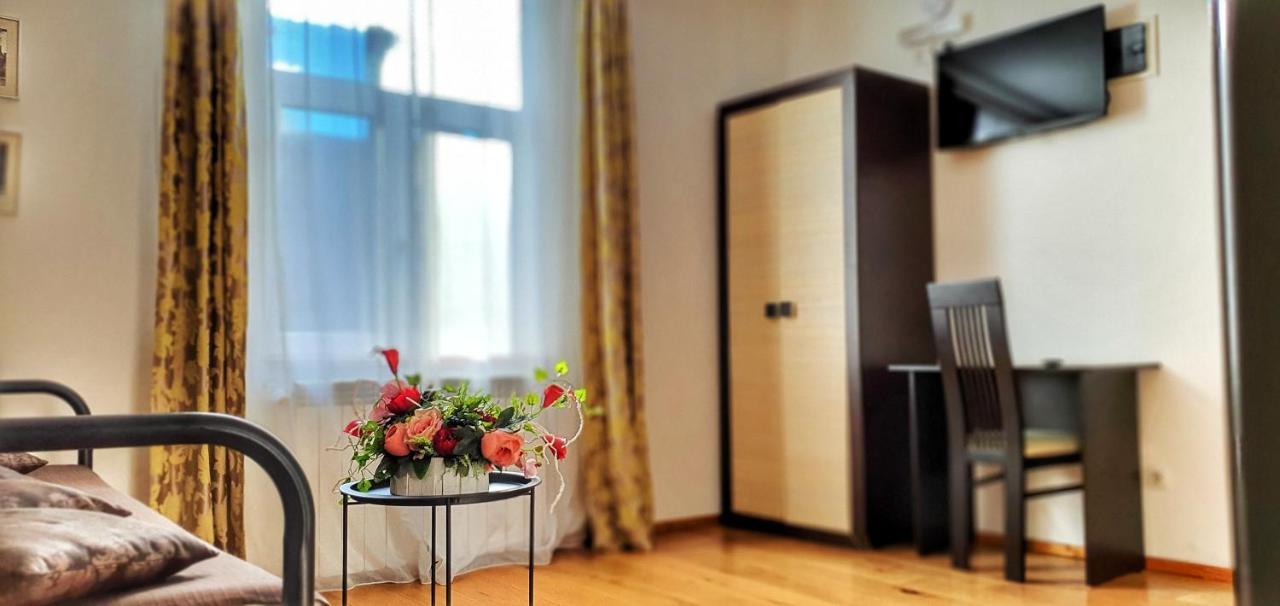 Casa Crown *